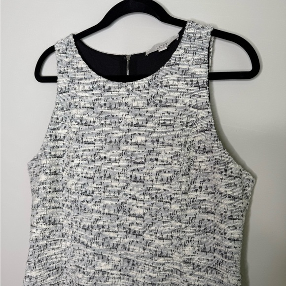 Elegant Black and White tweed Women's Dress - Picture 2 of 7